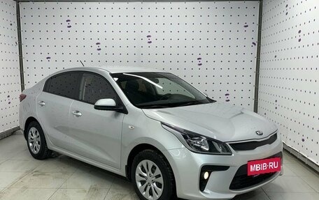 KIA Rio IV, 2018 год, 1 450 000 рублей, 2 фотография