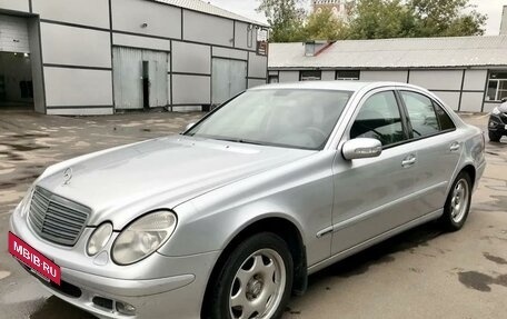 Mercedes-Benz E-Класс, 2005 год, 980 000 рублей, 5 фотография