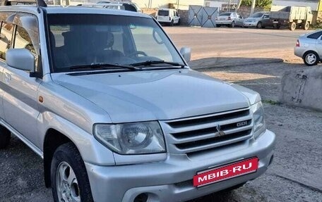 Mitsubishi Pajero iO, 2002 год, 770 000 рублей, 2 фотография