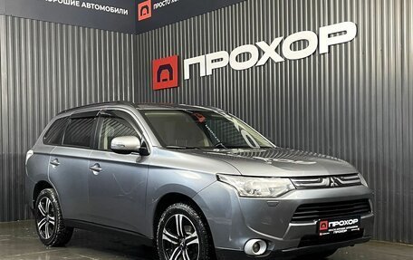 Mitsubishi Outlander III рестайлинг 3, 2012 год, 1 627 000 рублей, 25 фотография