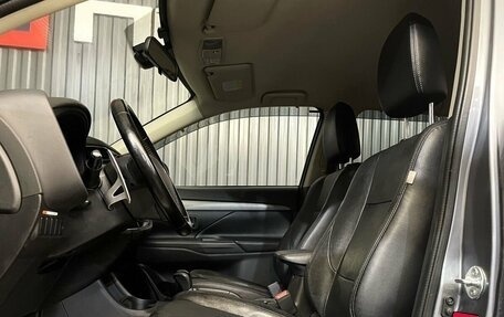 Mitsubishi Outlander III рестайлинг 3, 2012 год, 1 627 000 рублей, 18 фотография