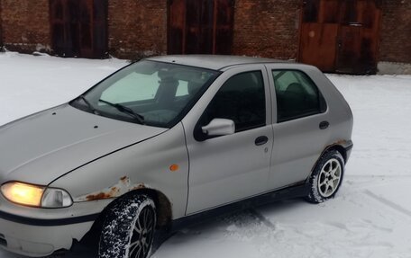 Fiat Palio II, 2001 год, 180 000 рублей, 2 фотография