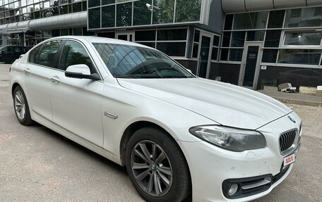 BMW 5 серия, 2016 год, 2 330 000 рублей, 4 фотография