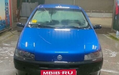 Fiat Punto III Punto Evo рестайлинг, 2003 год, 90 000 рублей, 3 фотография