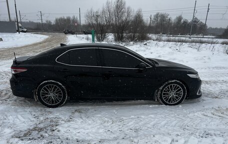 Toyota Camry, 2021 год, 3 600 000 рублей, 9 фотография