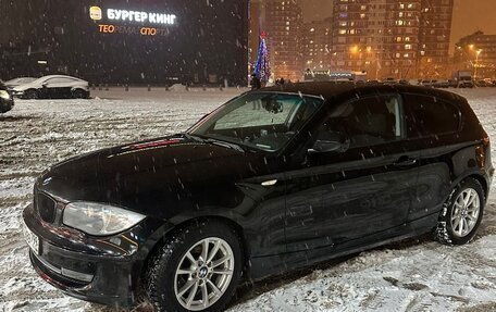 BMW 1 серия, 2011 год, 790 000 рублей, 8 фотография