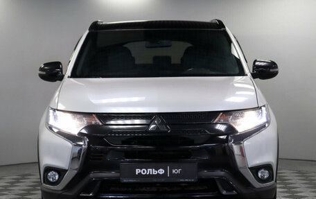 Mitsubishi Outlander III рестайлинг 3, 2022 год, 2 395 000 рублей, 21 фотография