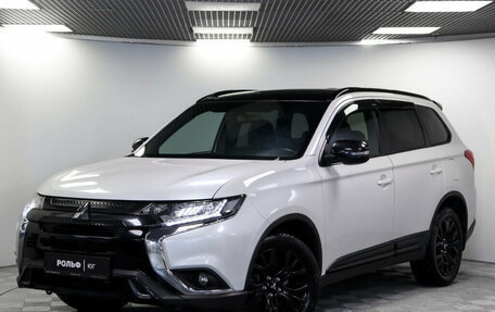 Mitsubishi Outlander III рестайлинг 3, 2022 год, 2 395 000 рублей, 24 фотография