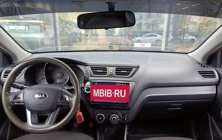 KIA Rio III рестайлинг, 2013 год, 740 000 рублей, 12 фотография