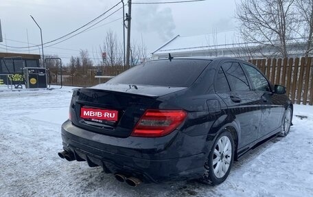 Mercedes-Benz C-Класс, 2011 год, 1 730 000 рублей, 1 фотография