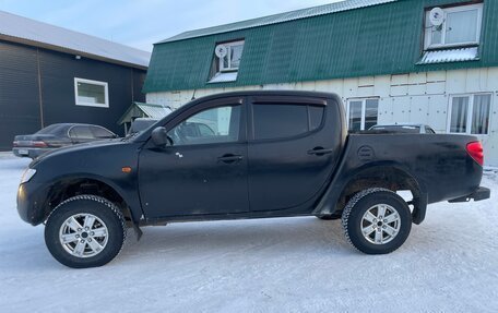 Mitsubishi L200 IV рестайлинг, 2007 год, 870 000 рублей, 4 фотография