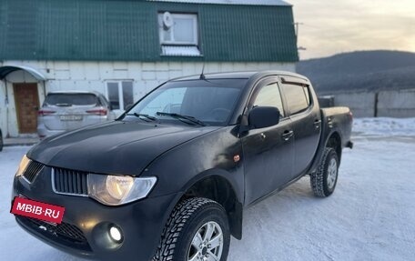 Mitsubishi L200 IV рестайлинг, 2007 год, 870 000 рублей, 5 фотография