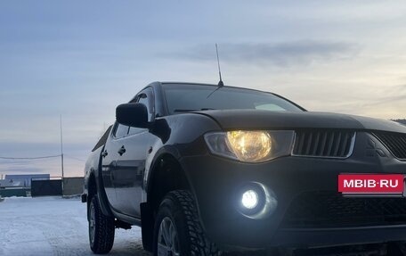 Mitsubishi L200 IV рестайлинг, 2007 год, 870 000 рублей, 10 фотография