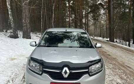 Renault Logan II, 2014 год, 777 777 рублей, 1 фотография