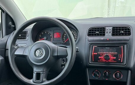 Volkswagen Polo VI (EU Market), 2013 год, 800 000 рублей, 18 фотография