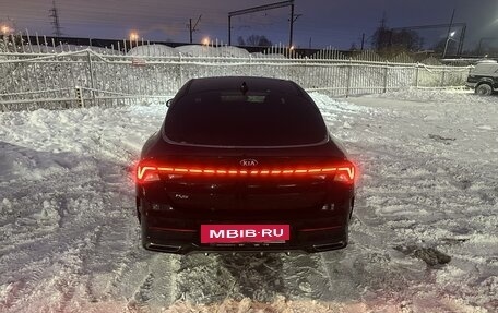 KIA K5, 2020 год, 2 300 000 рублей, 5 фотография