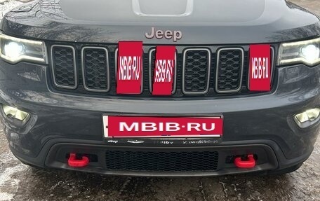 Jeep Grand Cherokee, 2017 год, 3 300 000 рублей, 2 фотография