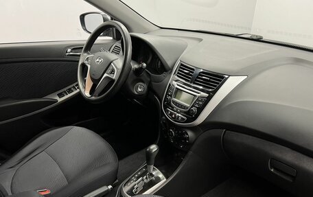 Hyundai Solaris II рестайлинг, 2012 год, 885 000 рублей, 17 фотография