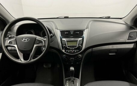 Hyundai Solaris II рестайлинг, 2012 год, 885 000 рублей, 16 фотография