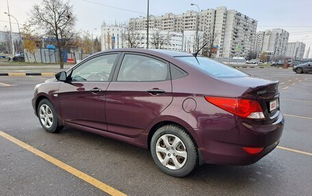 Hyundai Solaris II рестайлинг, 2013 год, 895 000 рублей, 3 фотография