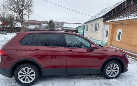 Volkswagen Tiguan II, 2017 год, 1 900 000 рублей, 3 фотография