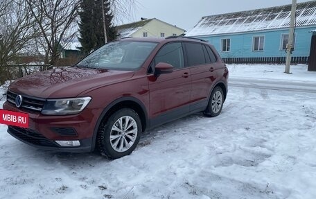 Volkswagen Tiguan II, 2017 год, 1 900 000 рублей, 6 фотография