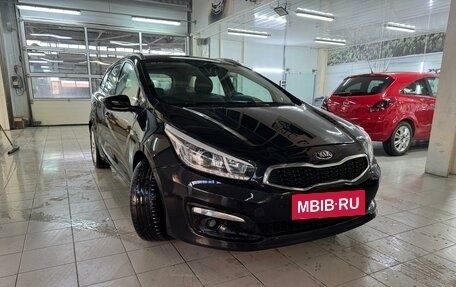 KIA cee'd III, 2017 год, 1 385 000 рублей, 2 фотография