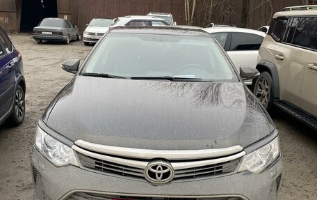 Toyota Camry, 2015 год, 1 850 000 рублей, 4 фотография