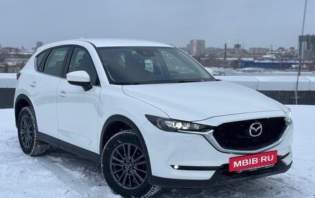 Mazda CX-5 II, 2019 год, 2 970 000 рублей, 2 фотография