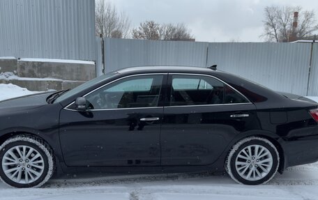 Toyota Camry, 2015 год, 2 550 000 рублей, 2 фотография