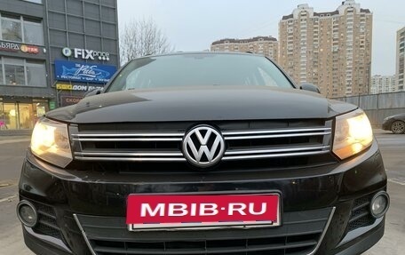 Volkswagen Tiguan I, 2013 год, 1 137 000 рублей, 2 фотография