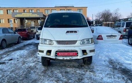 Mitsubishi Delica IV, 1998 год, 500 000 рублей, 3 фотография