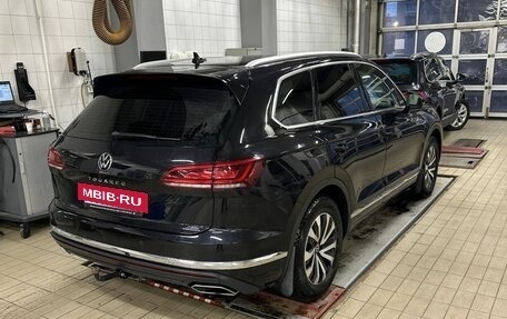 Volkswagen Touareg III, 2021 год, 6 145 000 рублей, 4 фотография