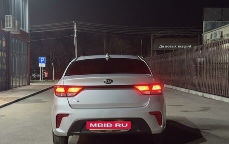 KIA Rio IV, 2018 год, 1 420 000 рублей, 6 фотография