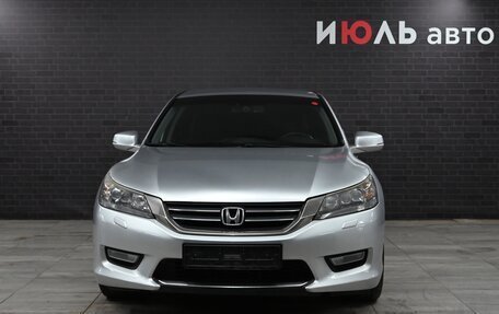 Honda Accord IX рестайлинг, 2013 год, 1 450 000 рублей, 2 фотография