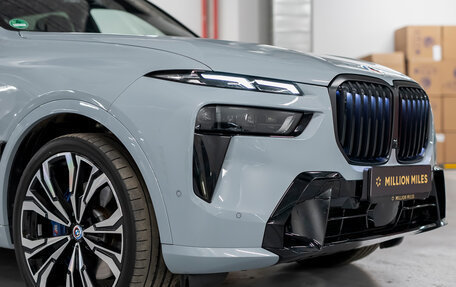 BMW X7, 2023 год, 15 000 000 рублей, 6 фотография