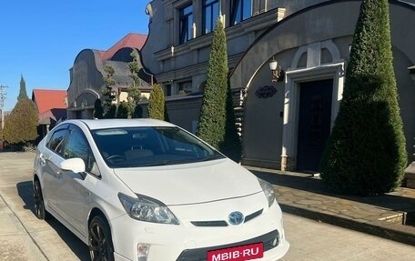 Toyota Prius, 2014 год, 1 450 000 рублей, 3 фотография