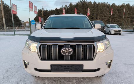 Toyota Land Cruiser Prado 150 рестайлинг 2, 2019 год, 4 579 000 рублей, 2 фотография