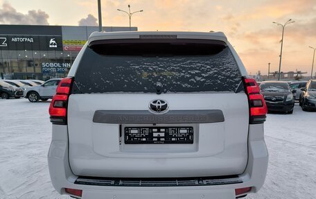 Toyota Land Cruiser Prado 150 рестайлинг 2, 2019 год, 4 579 000 рублей, 6 фотография