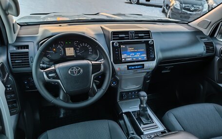 Toyota Land Cruiser Prado 150 рестайлинг 2, 2019 год, 4 579 000 рублей, 22 фотография