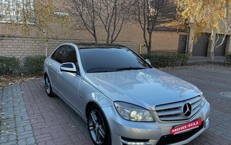 Mercedes-Benz C-Класс, 2007 год, 1 365 000 рублей, 10 фотография