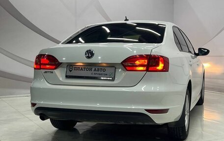 Volkswagen Jetta VI, 2013 год, 1 290 000 рублей, 8 фотография