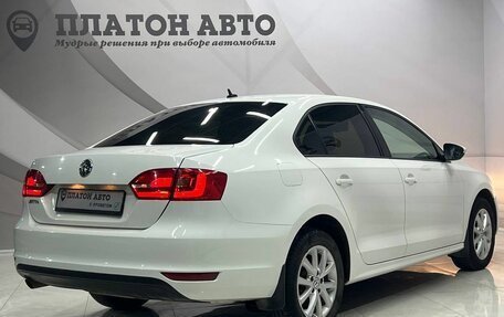 Volkswagen Jetta VI, 2013 год, 1 290 000 рублей, 7 фотография