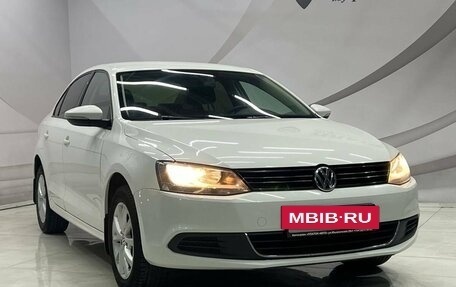 Volkswagen Jetta VI, 2013 год, 1 290 000 рублей, 4 фотография