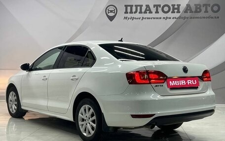 Volkswagen Jetta VI, 2013 год, 1 290 000 рублей, 11 фотография