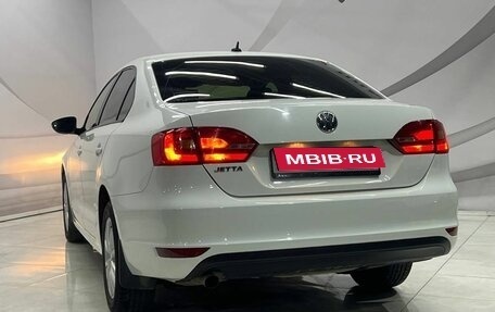 Volkswagen Jetta VI, 2013 год, 1 290 000 рублей, 10 фотография