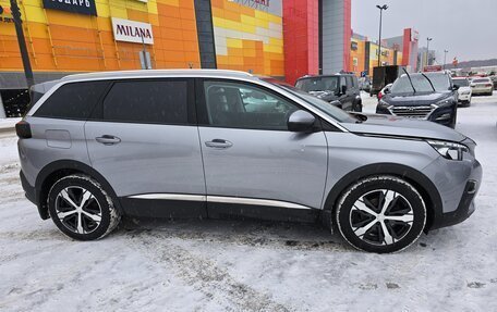 Peugeot 5008 II, 2020 год, 2 800 000 рублей, 4 фотография