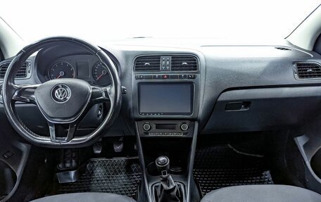 Volkswagen Polo VI (EU Market), 2017 год, 1 076 000 рублей, 7 фотография