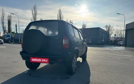 Chevrolet Niva I рестайлинг, 2005 год, 330 000 рублей, 2 фотография