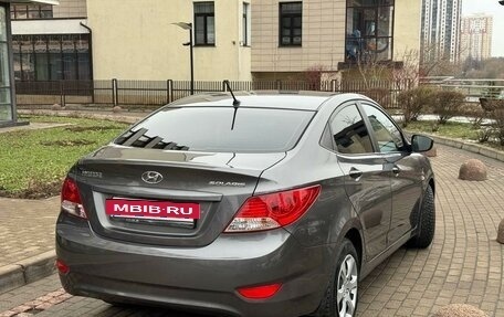 Hyundai Solaris II рестайлинг, 2013 год, 830 000 рублей, 2 фотография